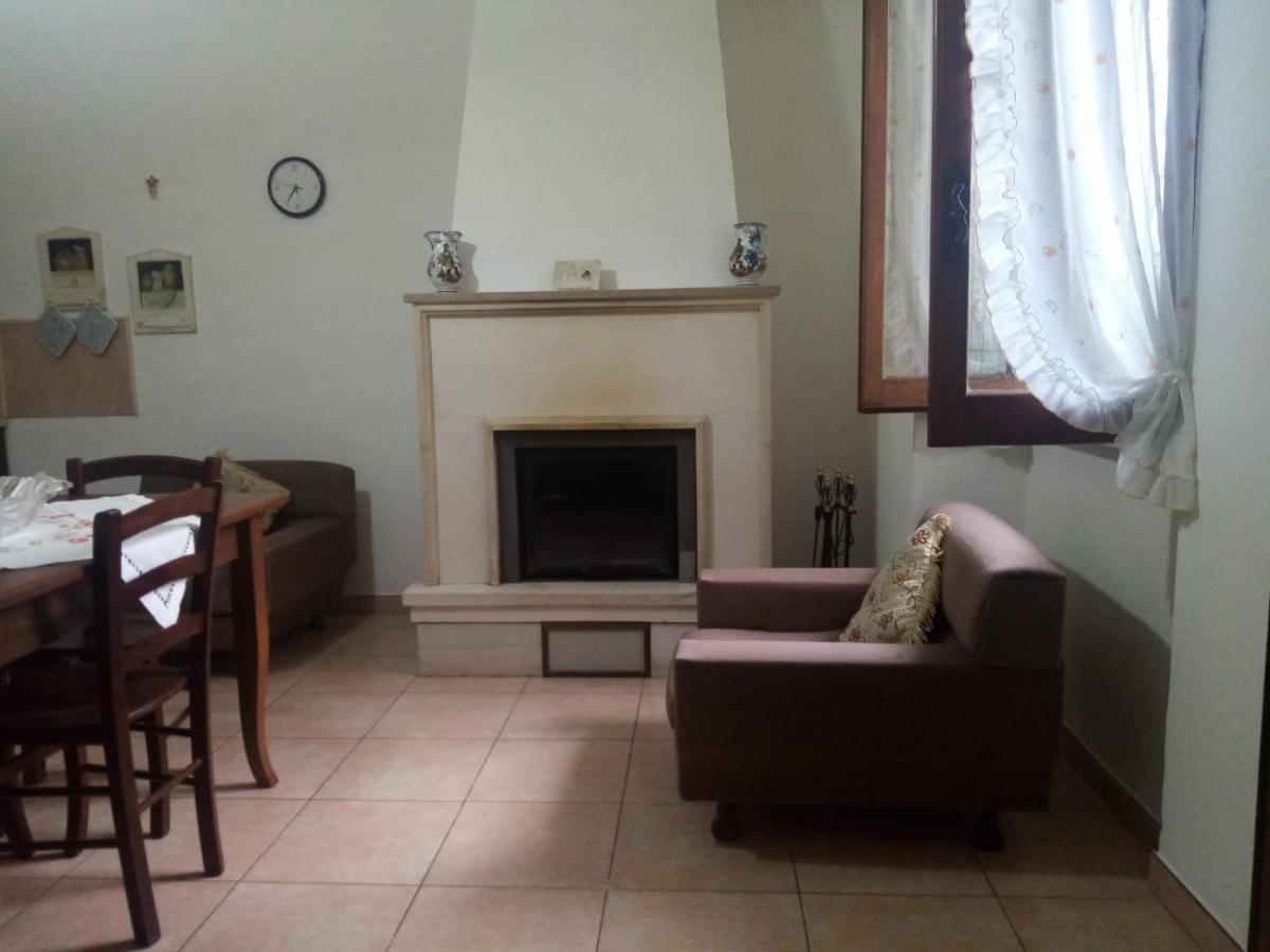 הוילה Taranta Peligna Casa Aventino מראה חיצוני תמונה